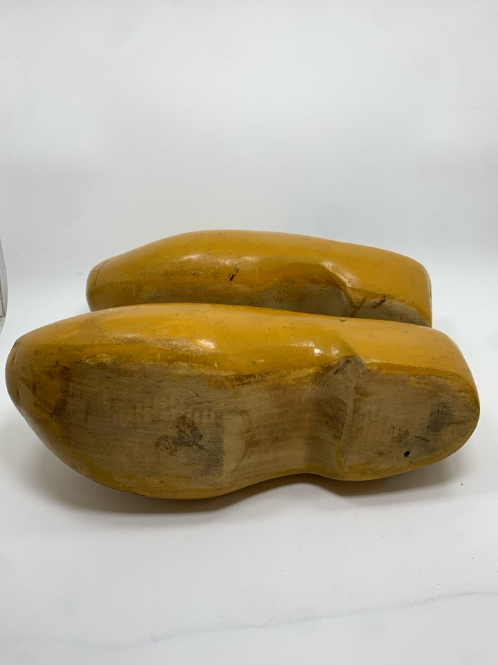 2 VTG YELLOW WOODEN CLOG DECOR.
