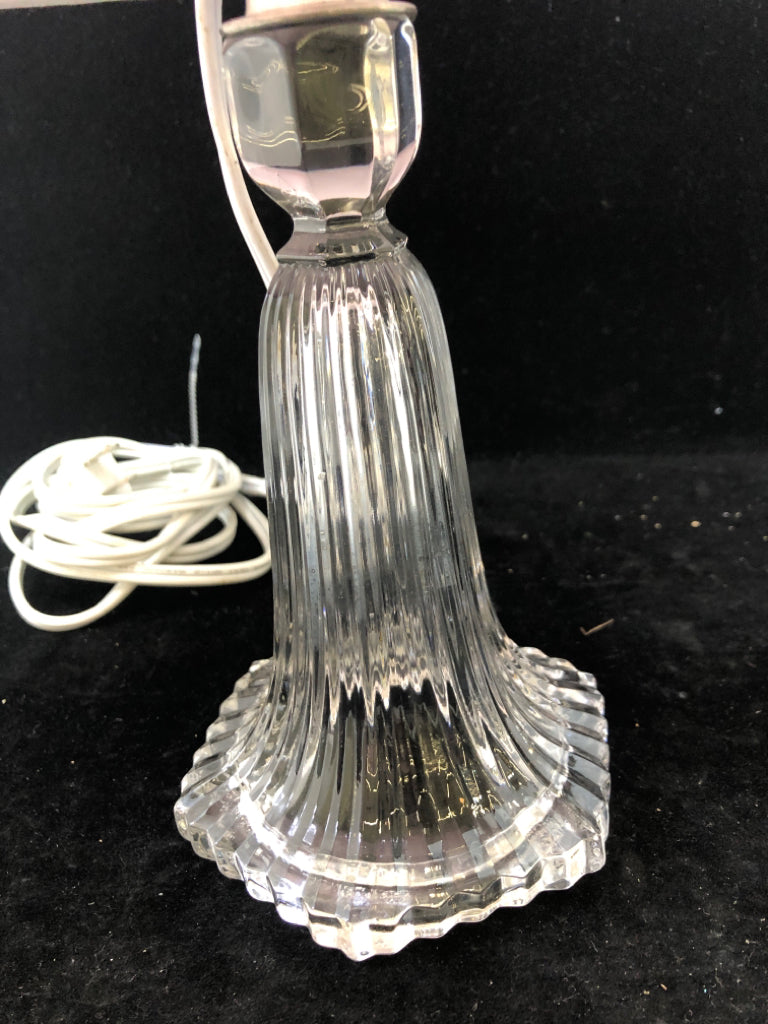 GLASS VASE W/ W/ PINK PLAID SHADE.