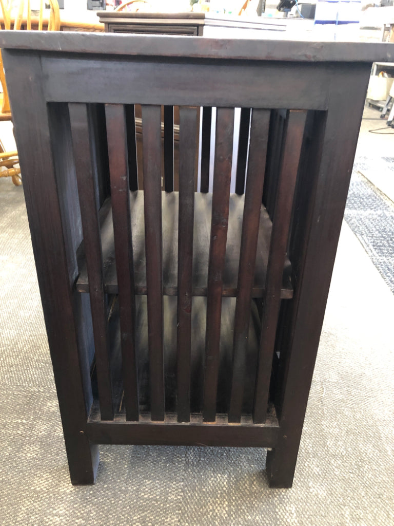 DARK WOOD SIDE TABLE W/DOOR.