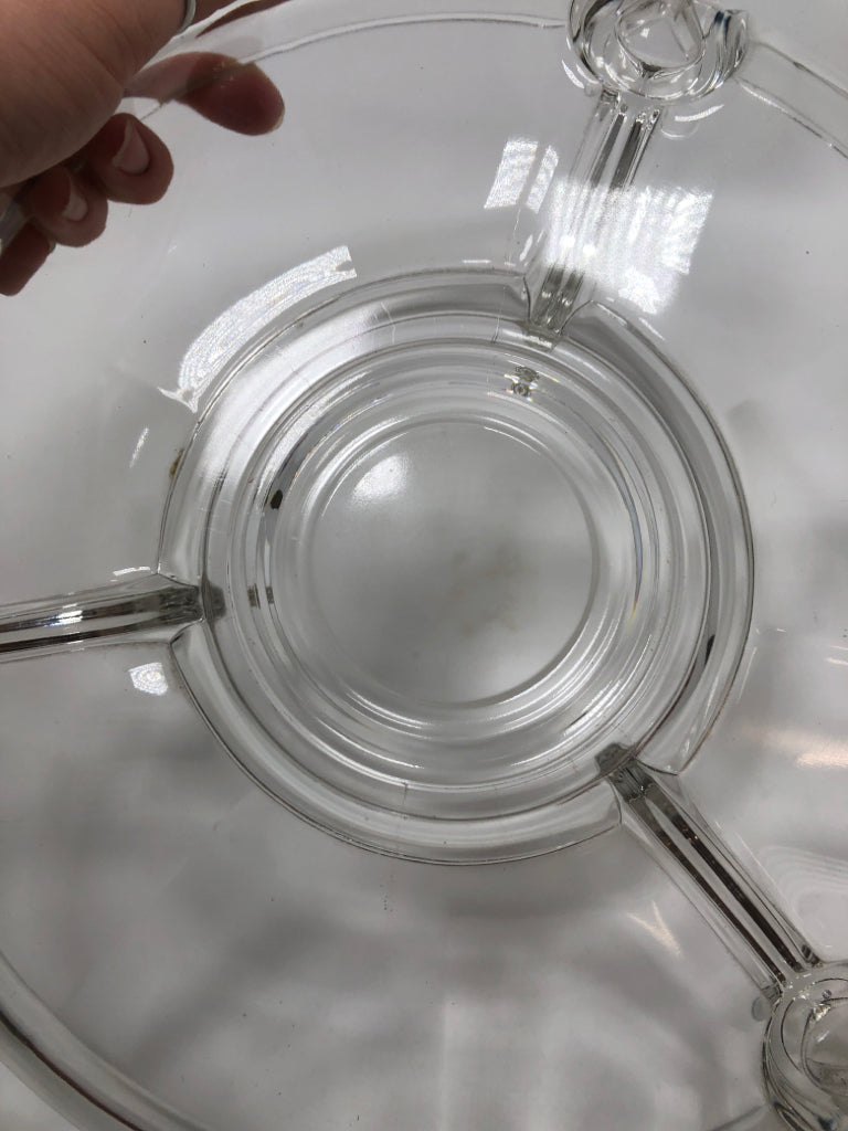 VTG STYLE DIVIDED GLASS SERVING TRAY.
