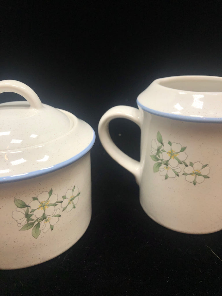 2pc LUSCIOUS FRUIT CREAMER/SUGAR SET SAVOIR VIVRE.