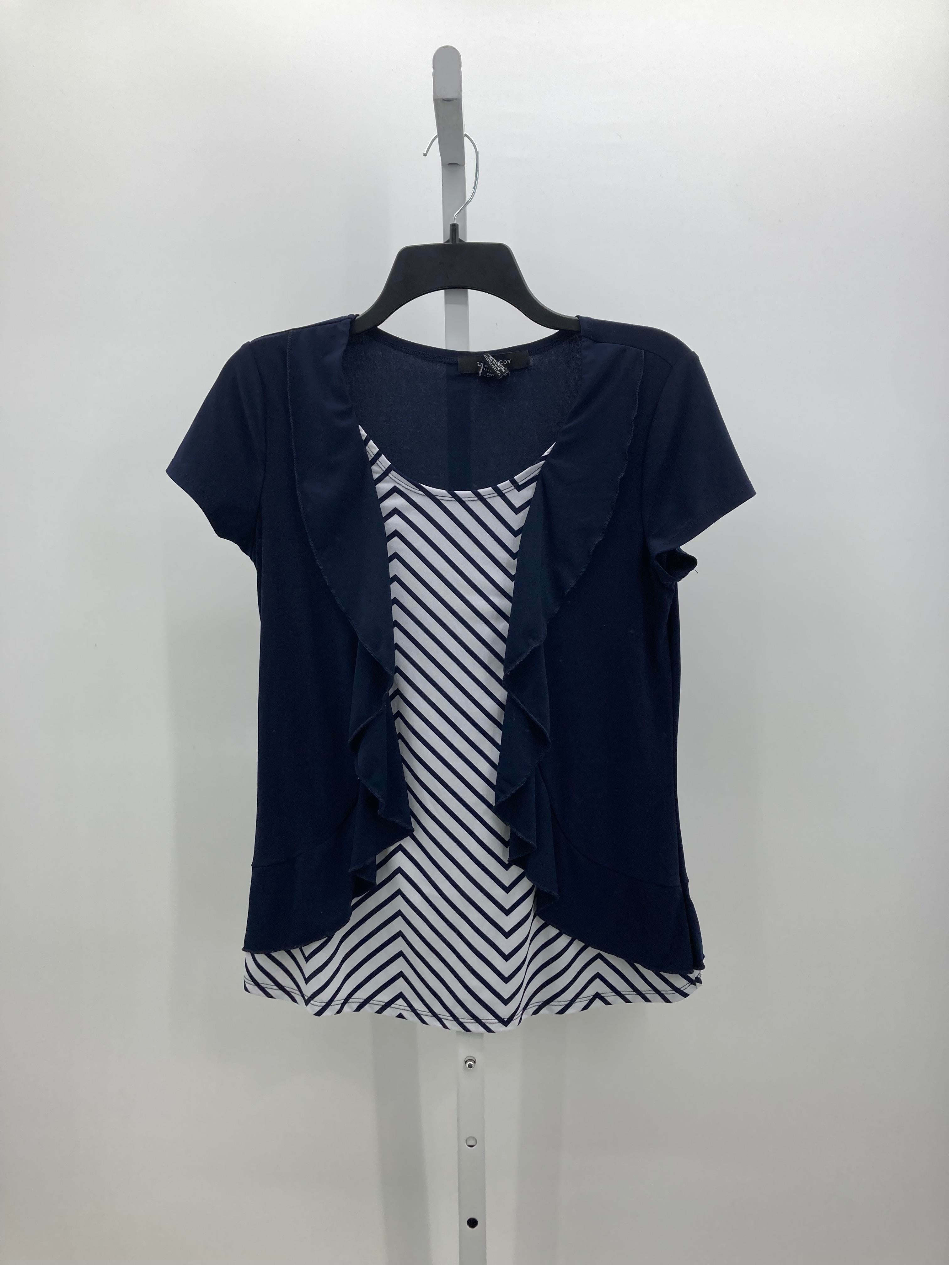 Size Small Misses Short Sleeve Shirt
