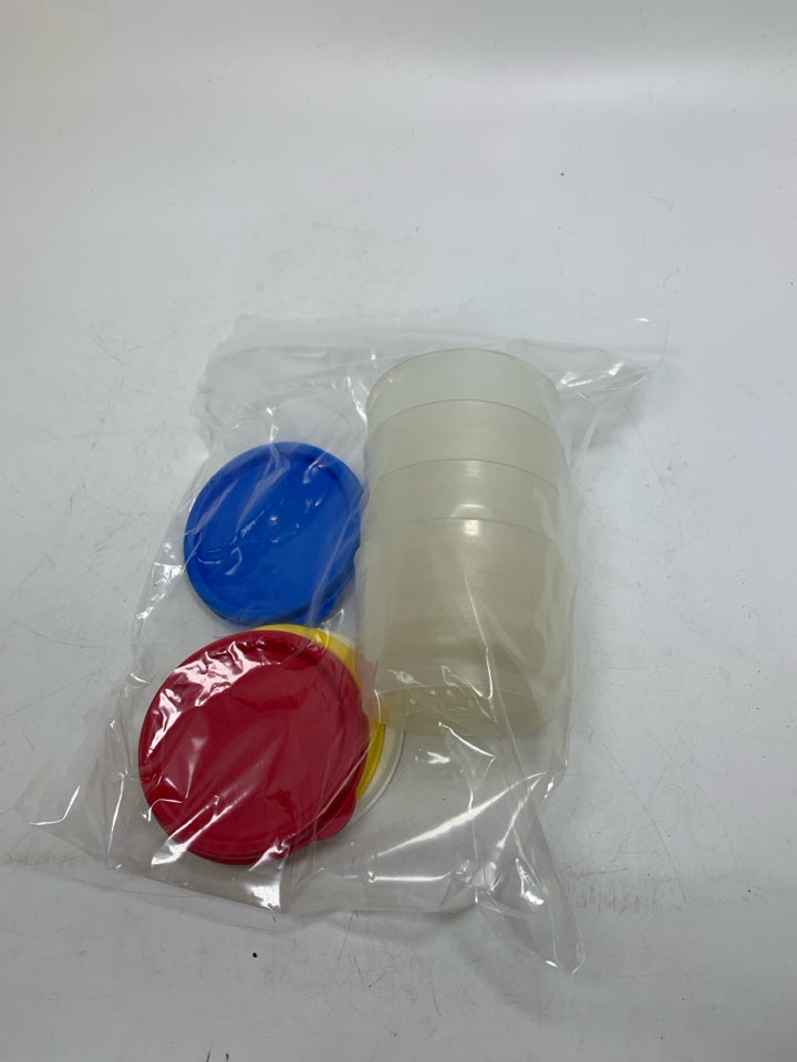VTG 4 PLASTIC DIPPING BOWLS IN BAG W/ LIDS.