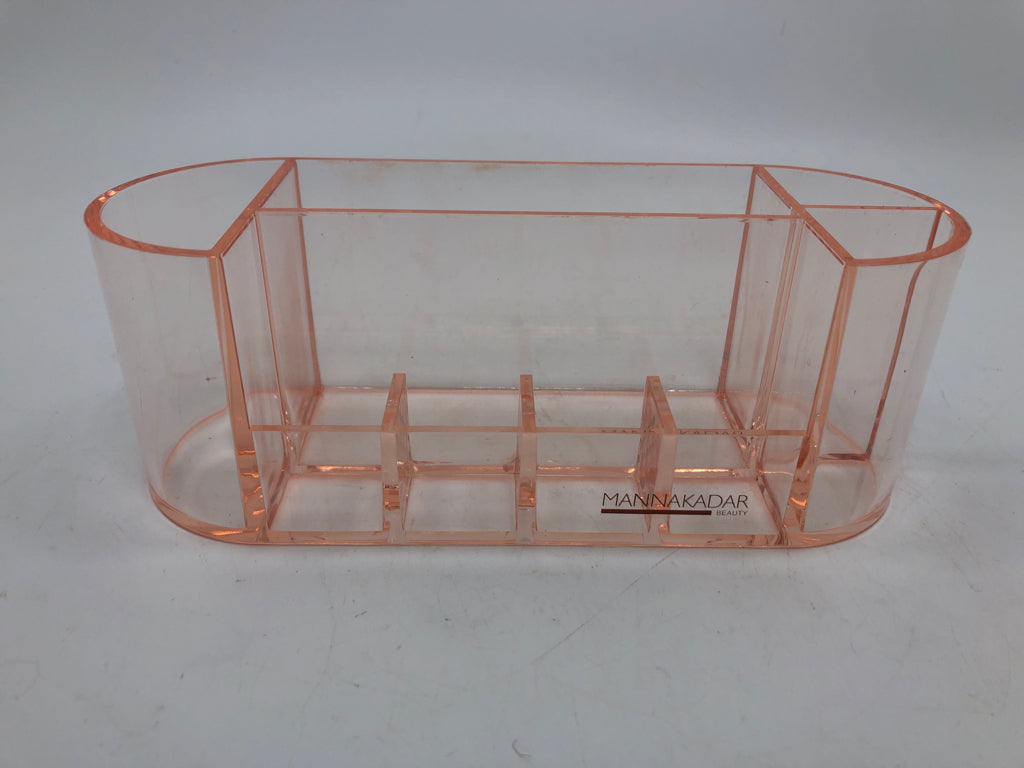 ROSE GOLD PLASTIC ORGANIZER.