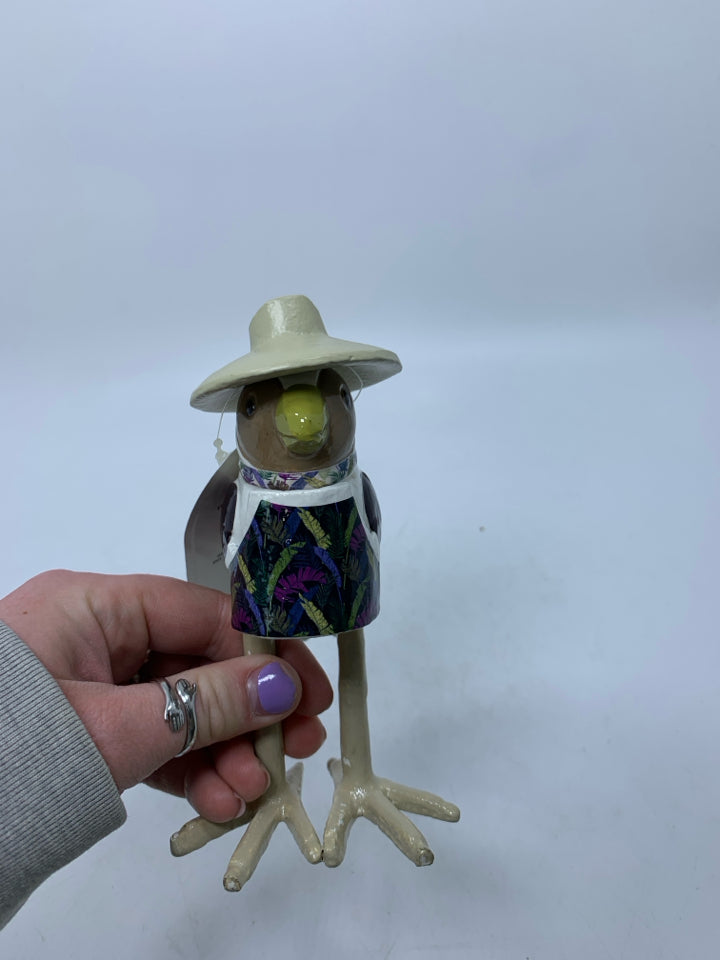 PAINTED ALUMINUM BIRD W/ HAT.