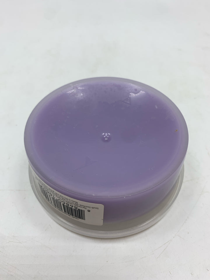 'LILAC BLOSSOMS' WAX SCENTERPIECE MELT.