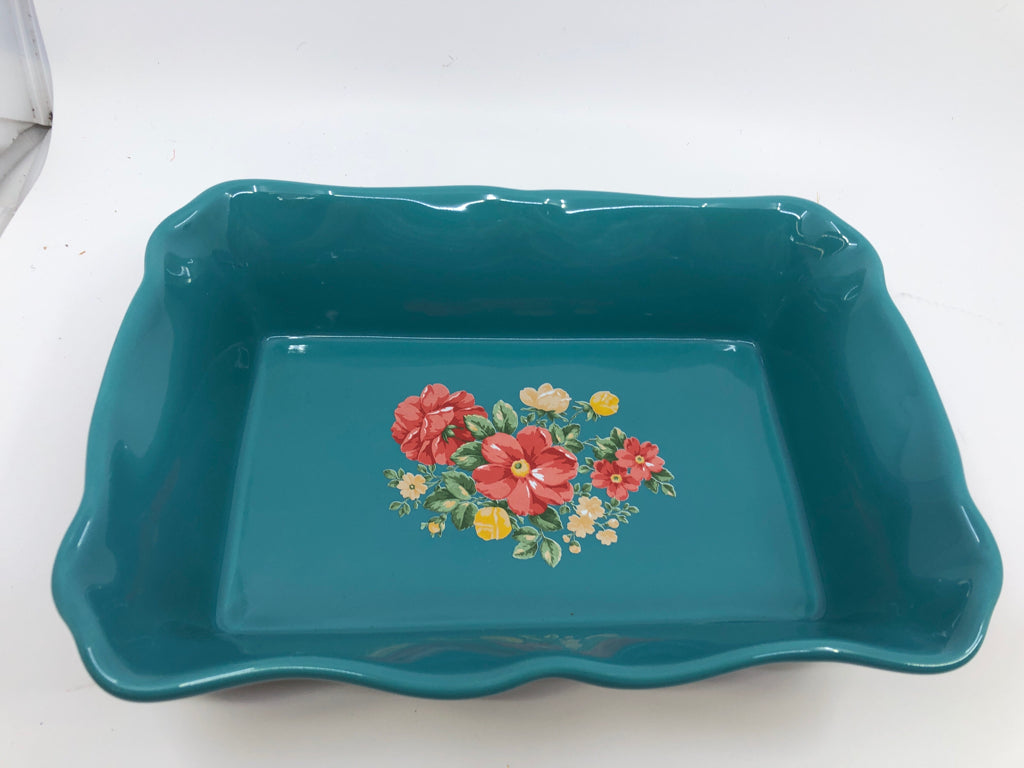 TEAL W RED FLORAL CASSEROLE DISH.