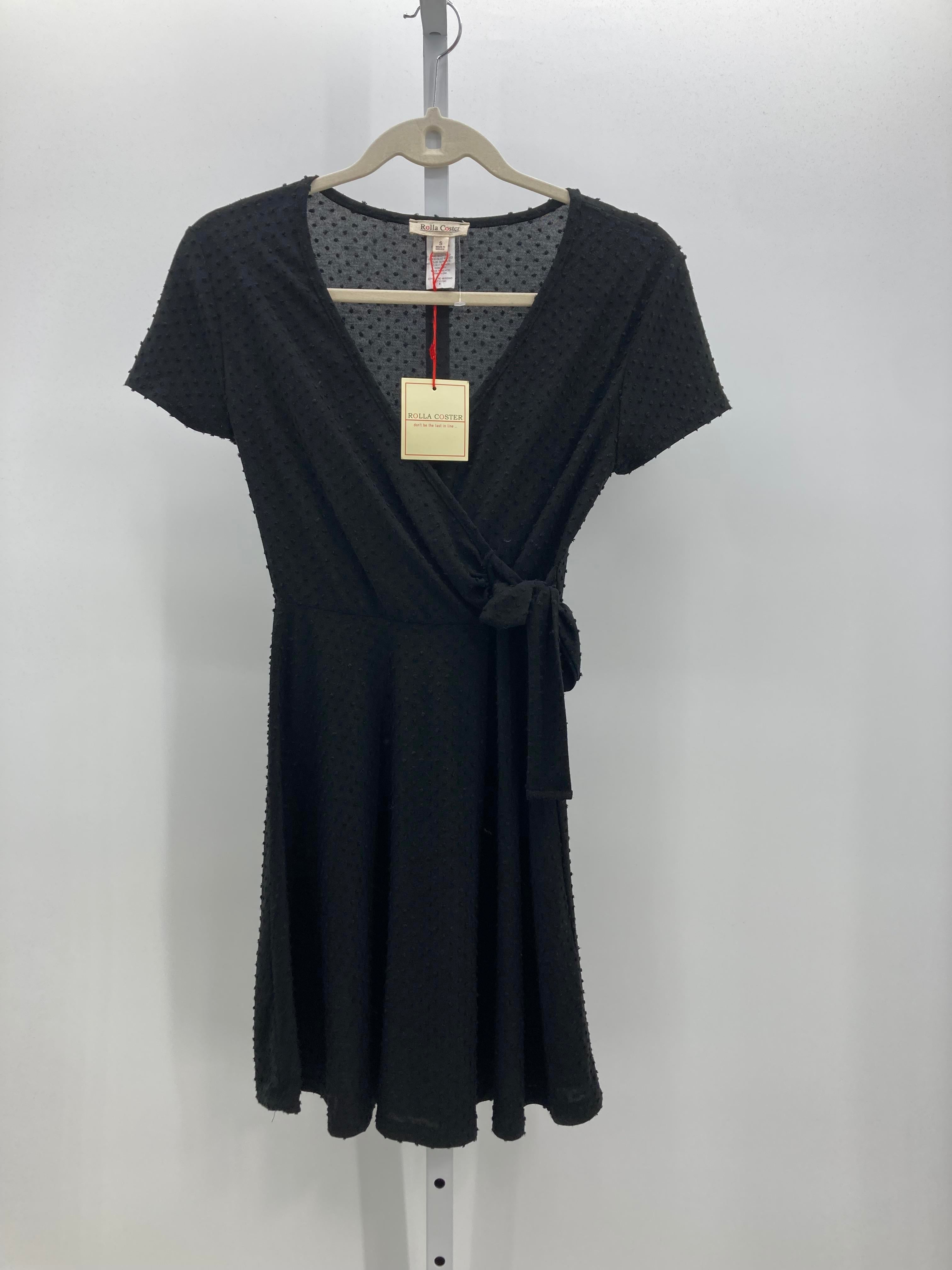 Size Small Juniors Short Sleeve Dress