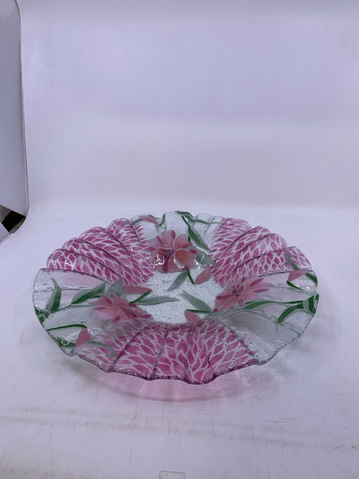 FUSED GLASS PINK FLORAL GLASS BOWL W/ RUFFLED EDGE.