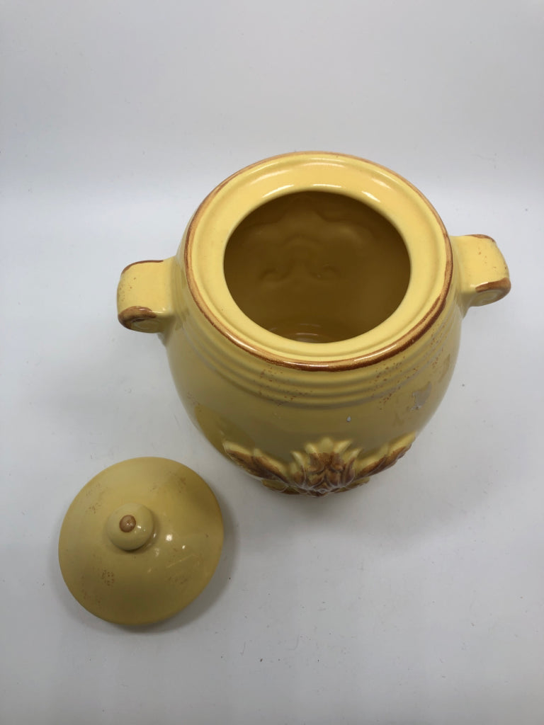 YELLOW W/RED DISTRESS JAR W/LID.