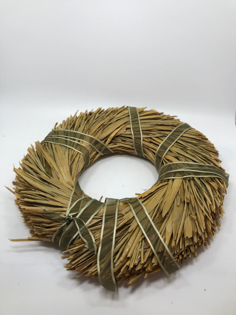 FAUX WHEAT WREATH W/RIBBON.