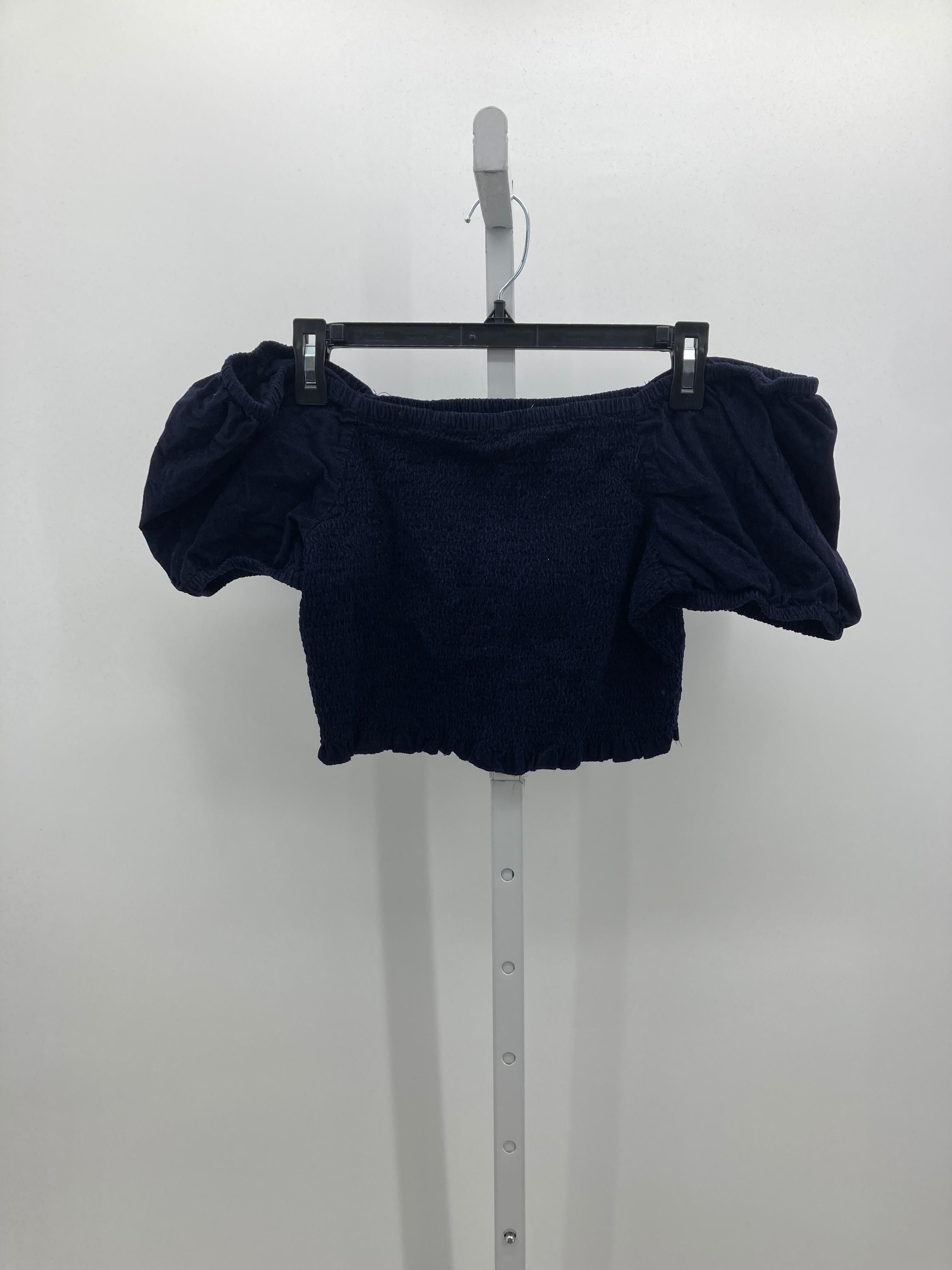 American Eagle Size Medium Juniors Short Sleeve Shirt