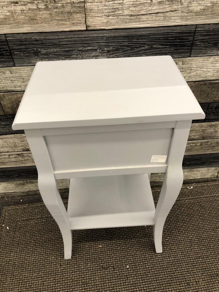 LIGHT GRAY END TABLE.