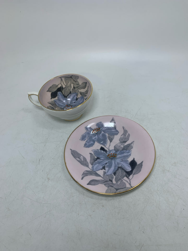 LARGE BLUE FLOWERS W/ GOLD RIM.