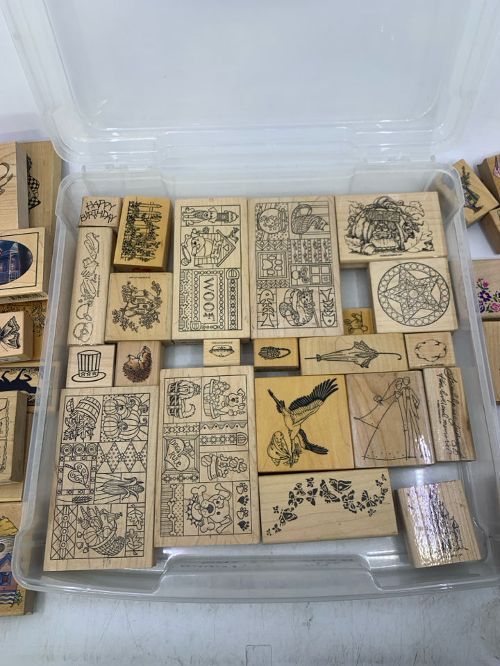 40 ASSORTED STAMPS IN PLASTIC CASE.