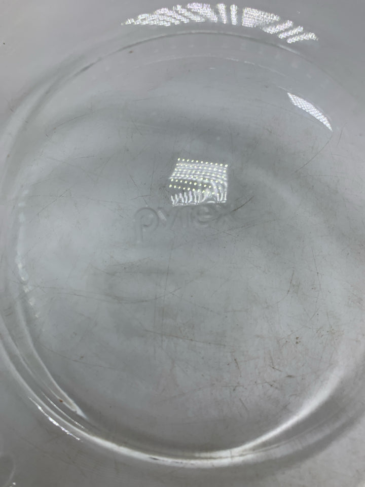 LARGE CLEAR RIBBED GLASS MIXING BOWL.