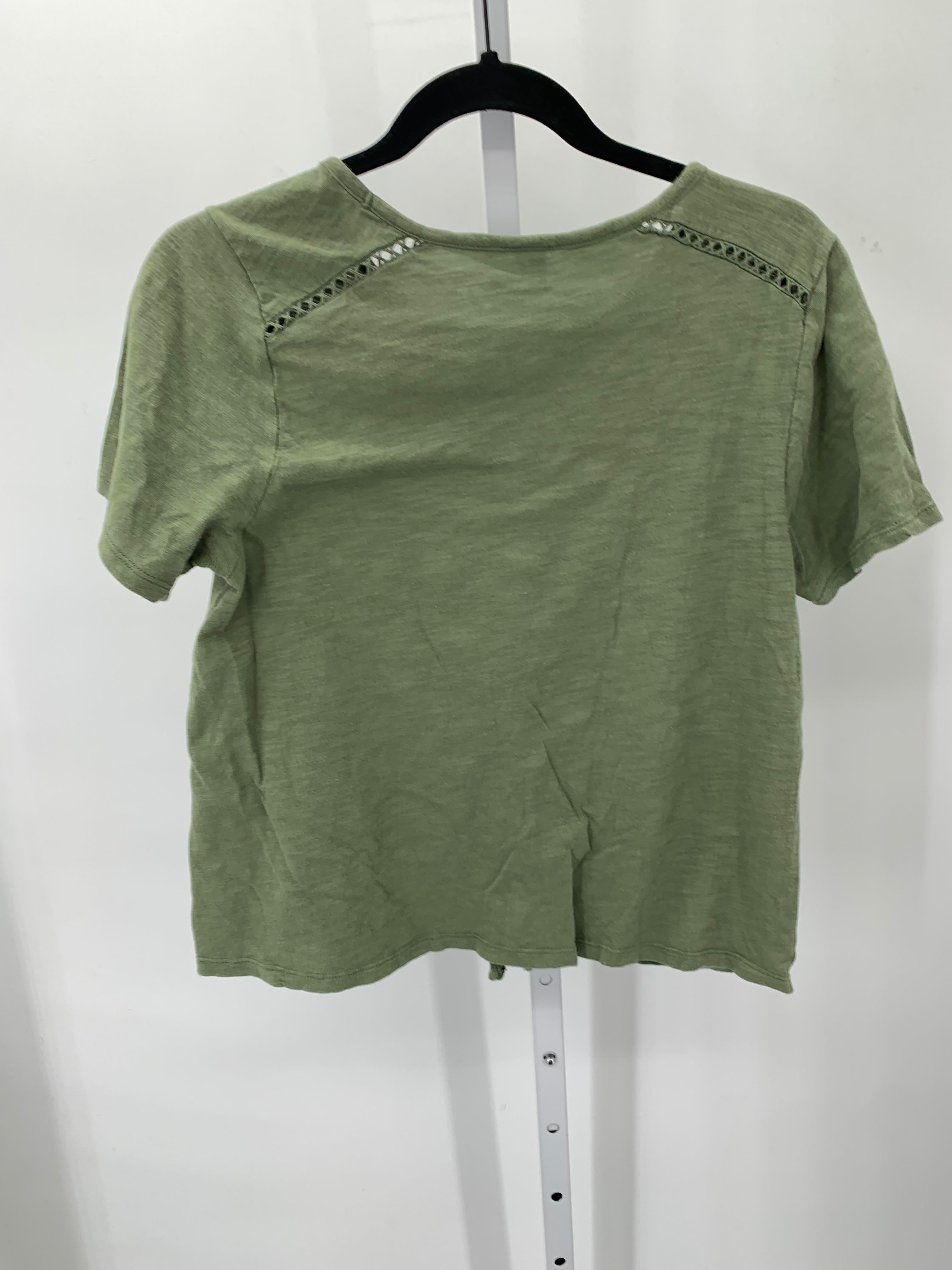 Old Navy Size Medium Misses Short Sleeve Shirt