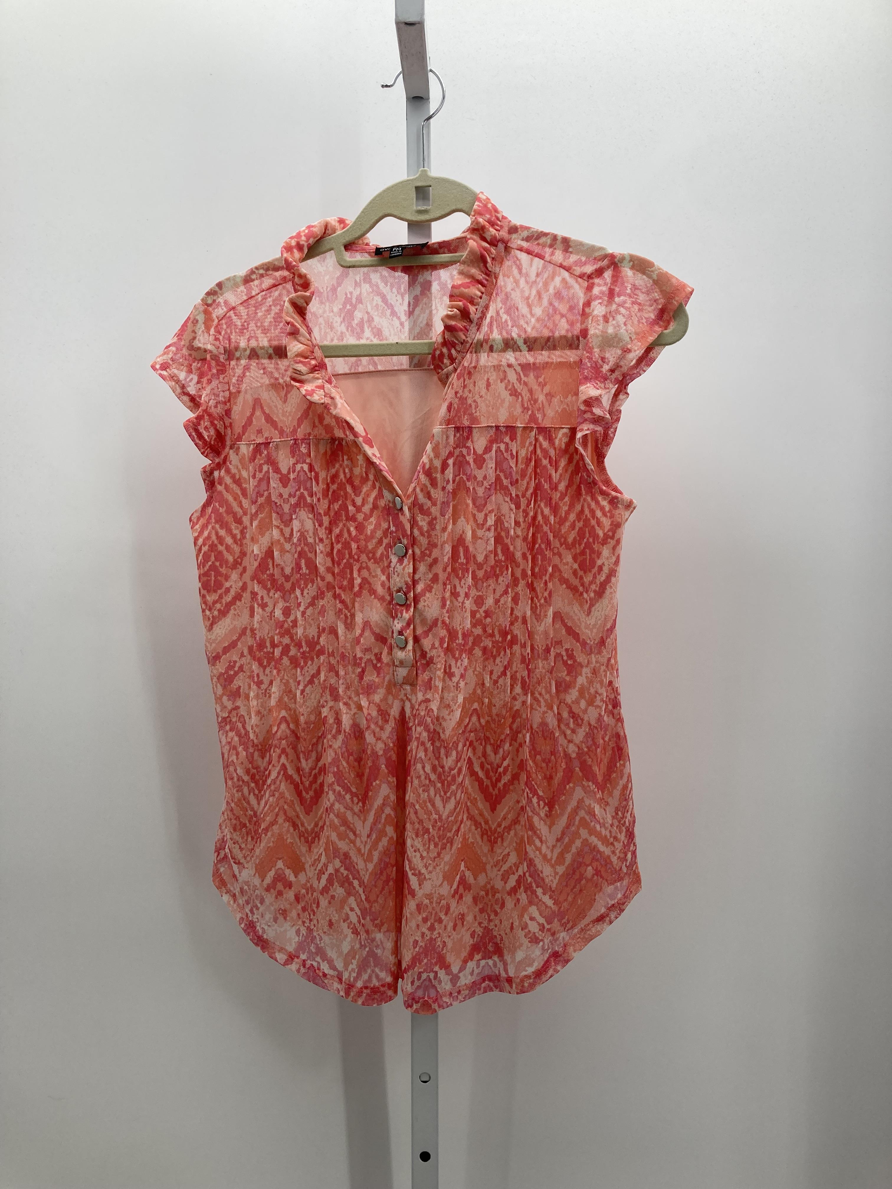 Size Medium Petite Petite Short Sleeve Shirt