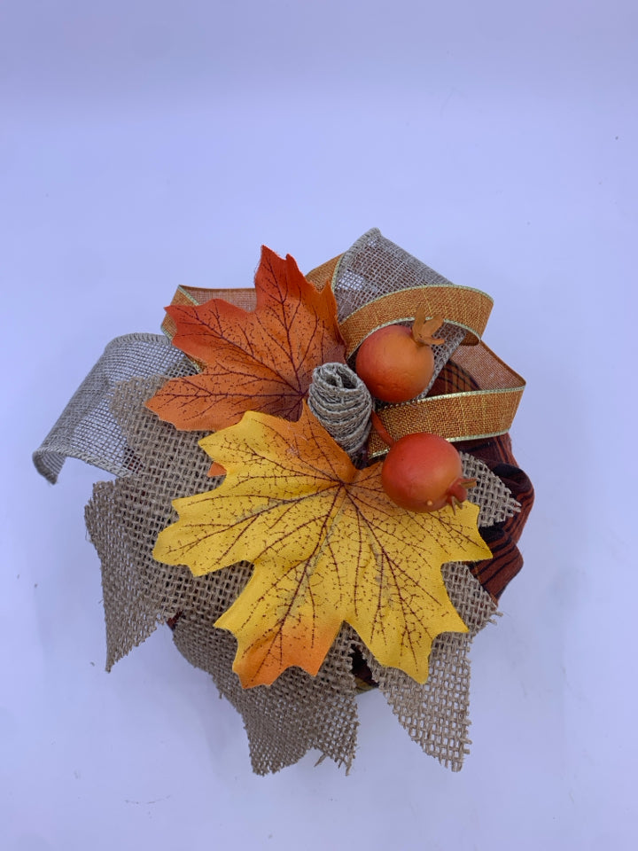 BROWN/ORANGE PLAID PUMPKIN.