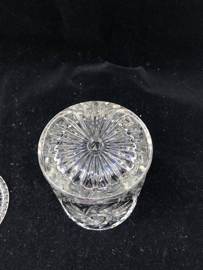CUT GLASS CRYSTAL BISCUIT CANISTER 8.