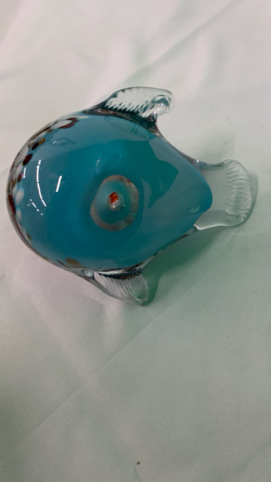 LIGHT BLUE AND RED GLASS BIRD.