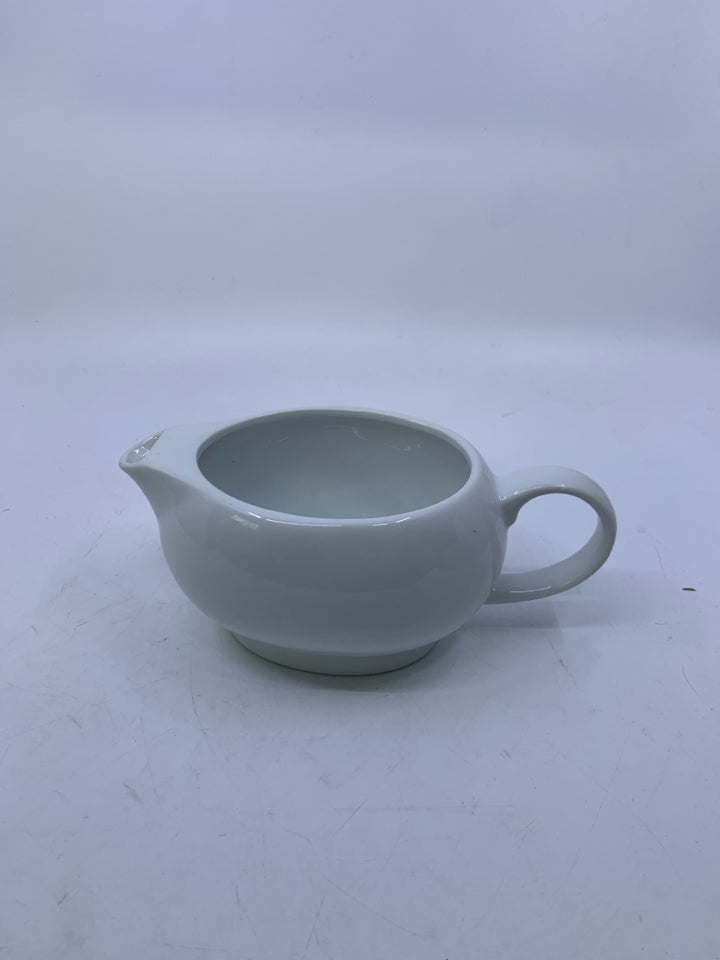 WHITE GRAVY BOAT OUR TABLE.
