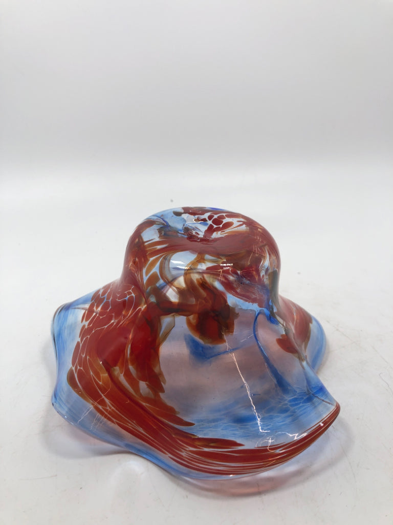 RED/BLUE SWIRL GLASS BOWL.
