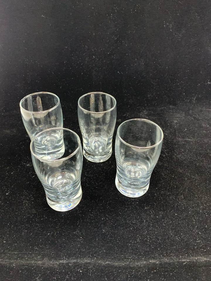 5PC WOODEN FLIGHT PADDLE W/4 GLASSES.