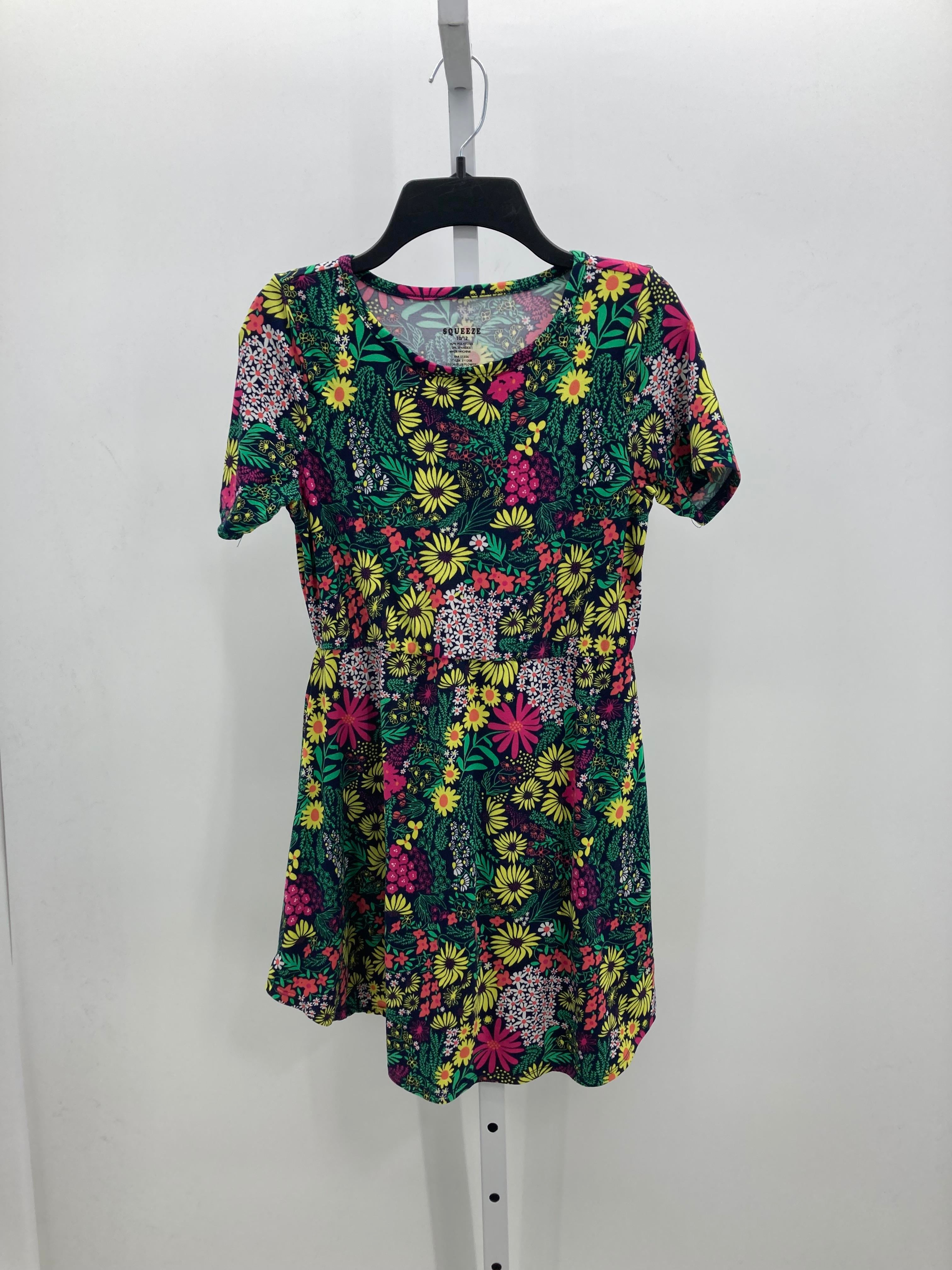 Squeeze Size 10-12 Girls Short Sleeve Dress