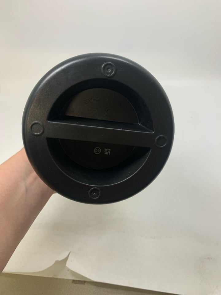 DURACELL LARGE SOLAR LANTERN.