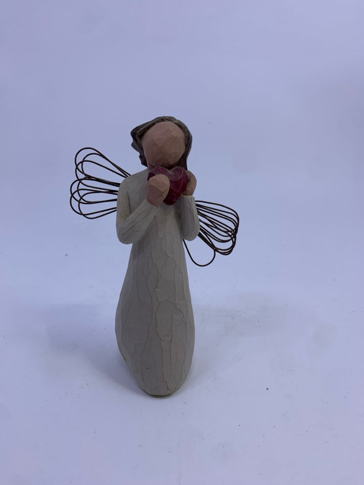WILLOW TREE ANGEL OF HEART.