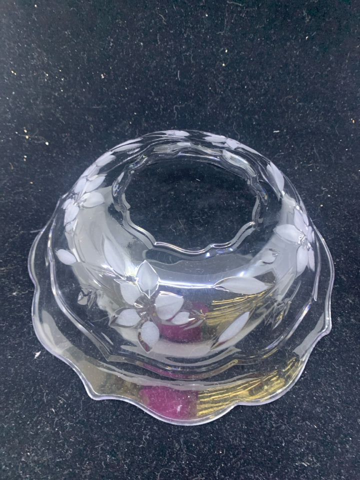CLEAR BOWL W FROSTED FLORAL.