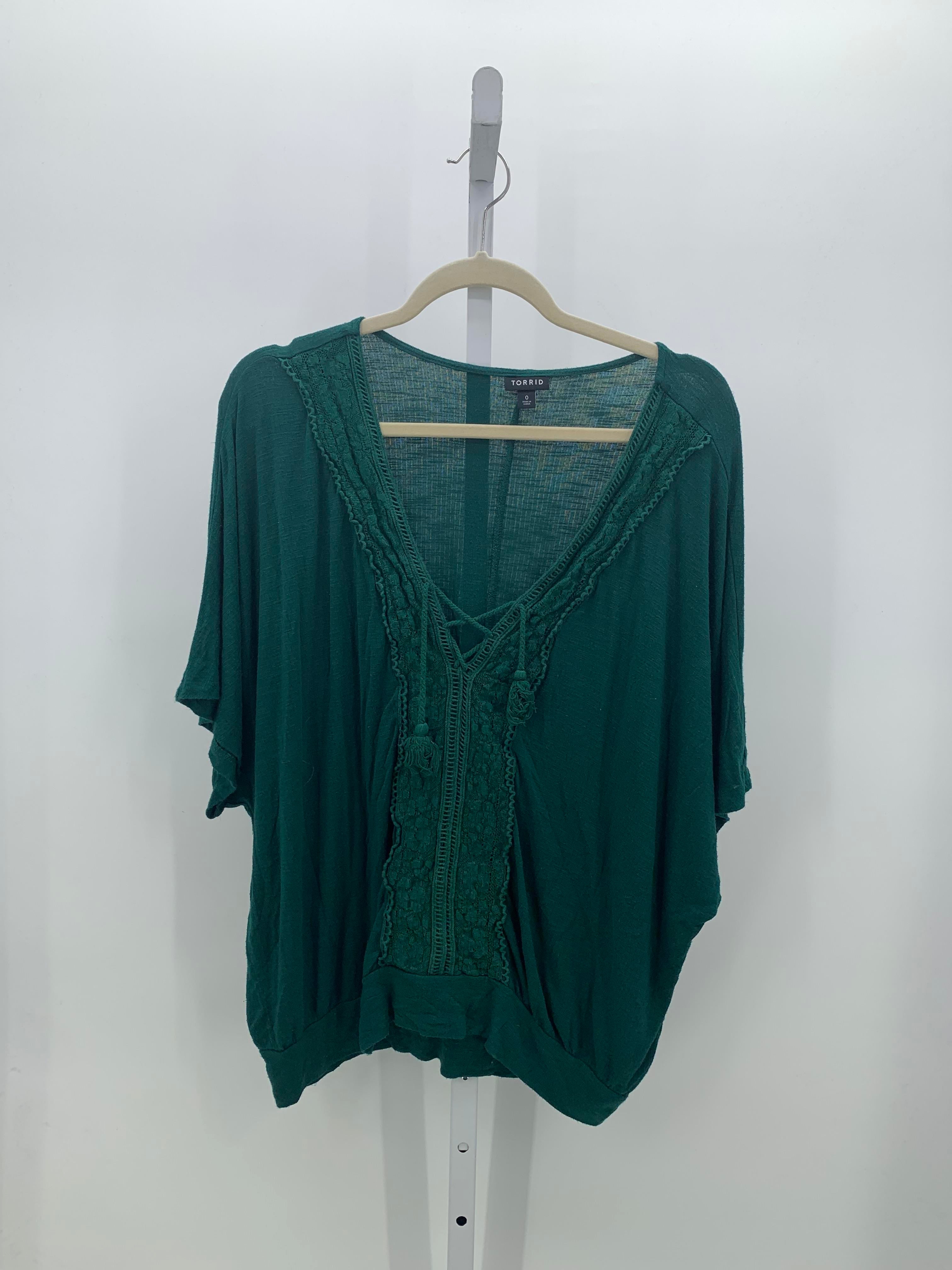 Torrid Size 0X Womens Short Sleeve Shirt