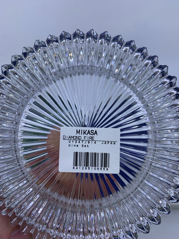 DIAMOND FIRE 2PC BOTTLE COASTER + STOPPER SET- IN BOX