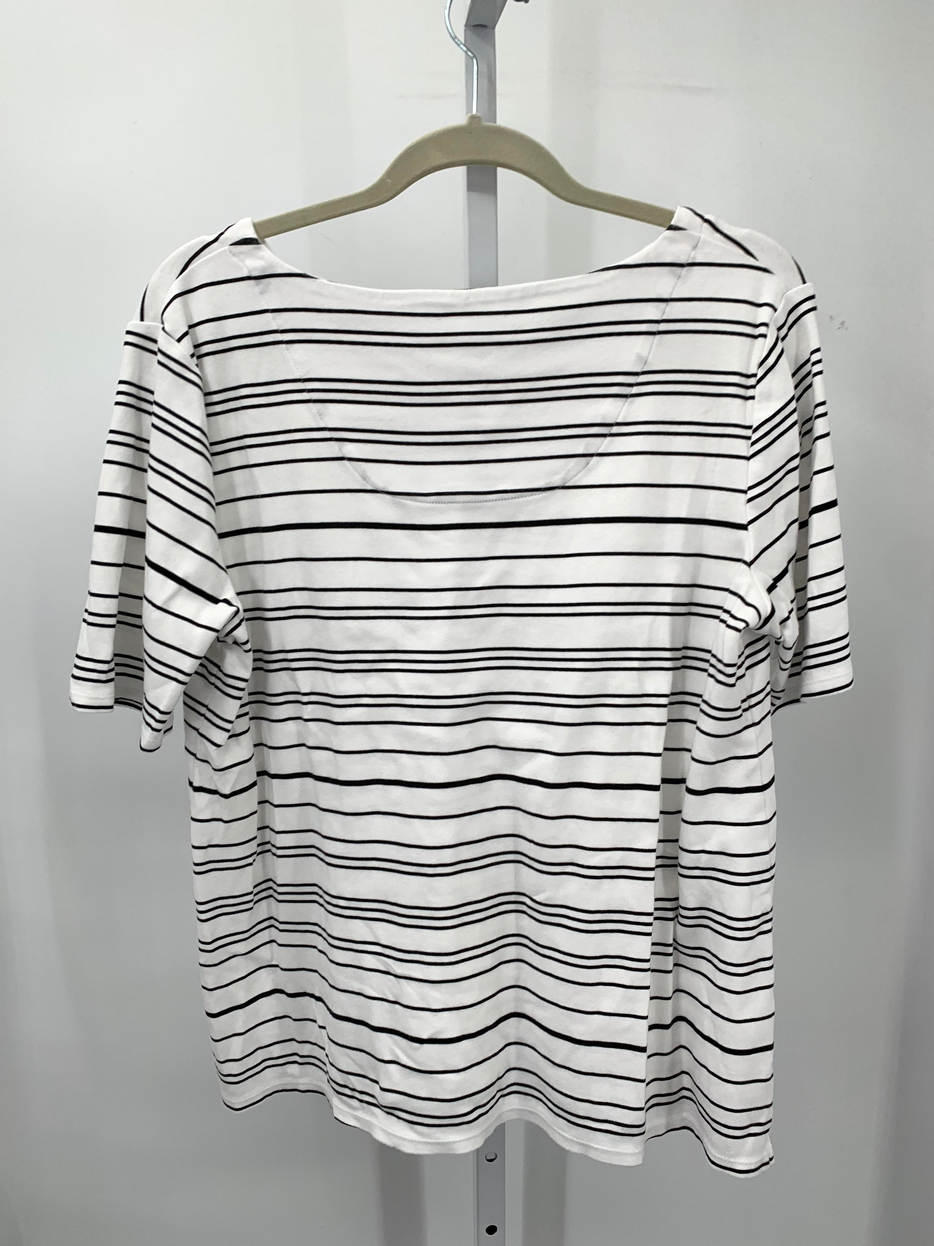 Croft & Barrow Size Large Misses Short Sleeve Shirt
