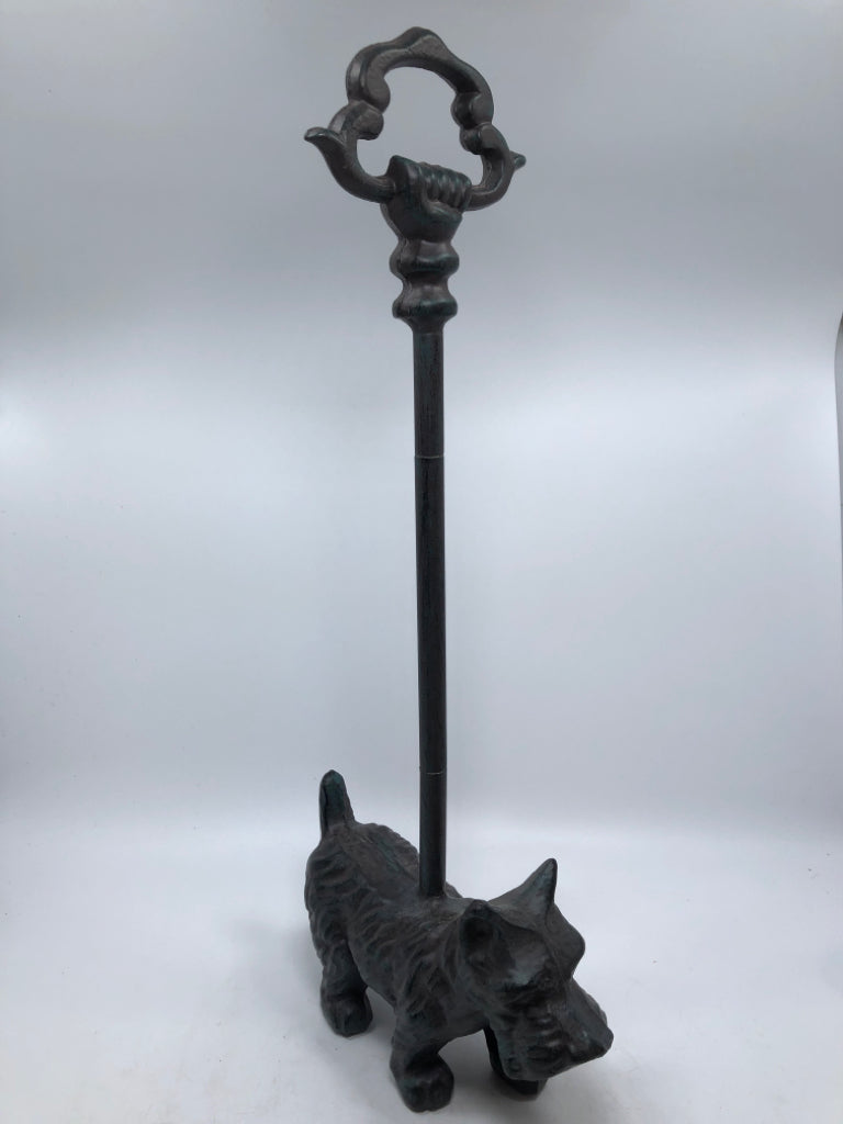 HEAVY METAL SCOTTIE DOG DOOR STOPPER.