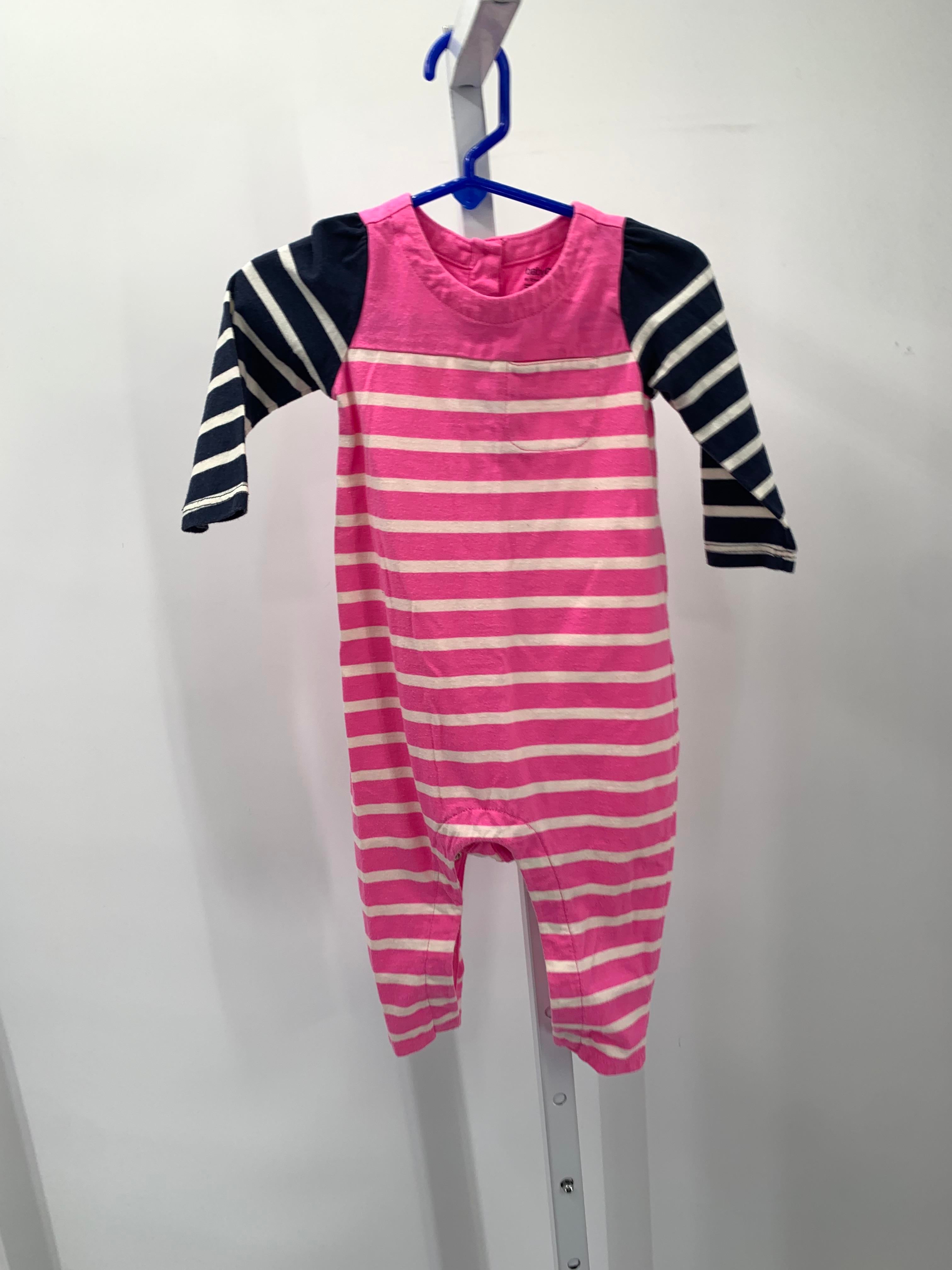 Baby Gap Size 6-12 mon Girls Long Slv. Romper
