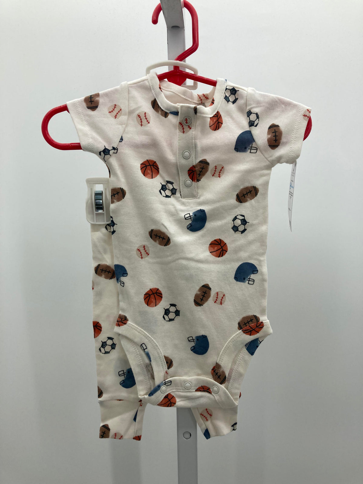 NEW SPORTS BALL SHIRT AND PANTS