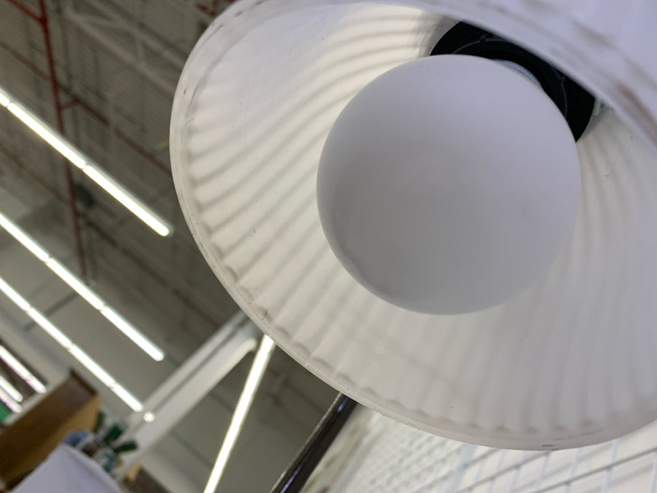 VTG BROWN STUDY LAMP W/ADJUSTABLE LIGHT.