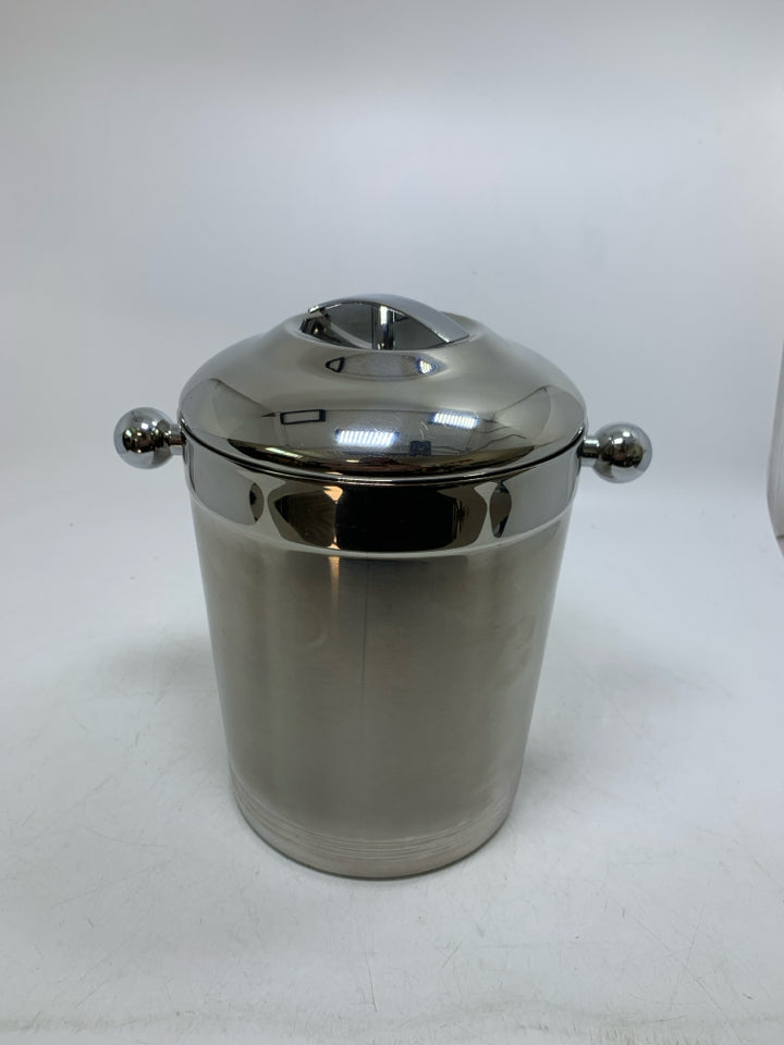2 PC STAINLESS STEEL ICE BUCKET LID/TONGS.