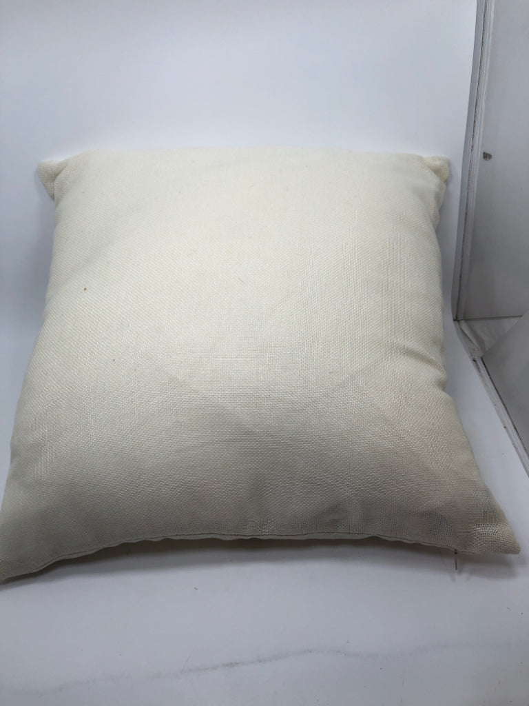 FLORAL DEER SKULL PRINT PILLOW.