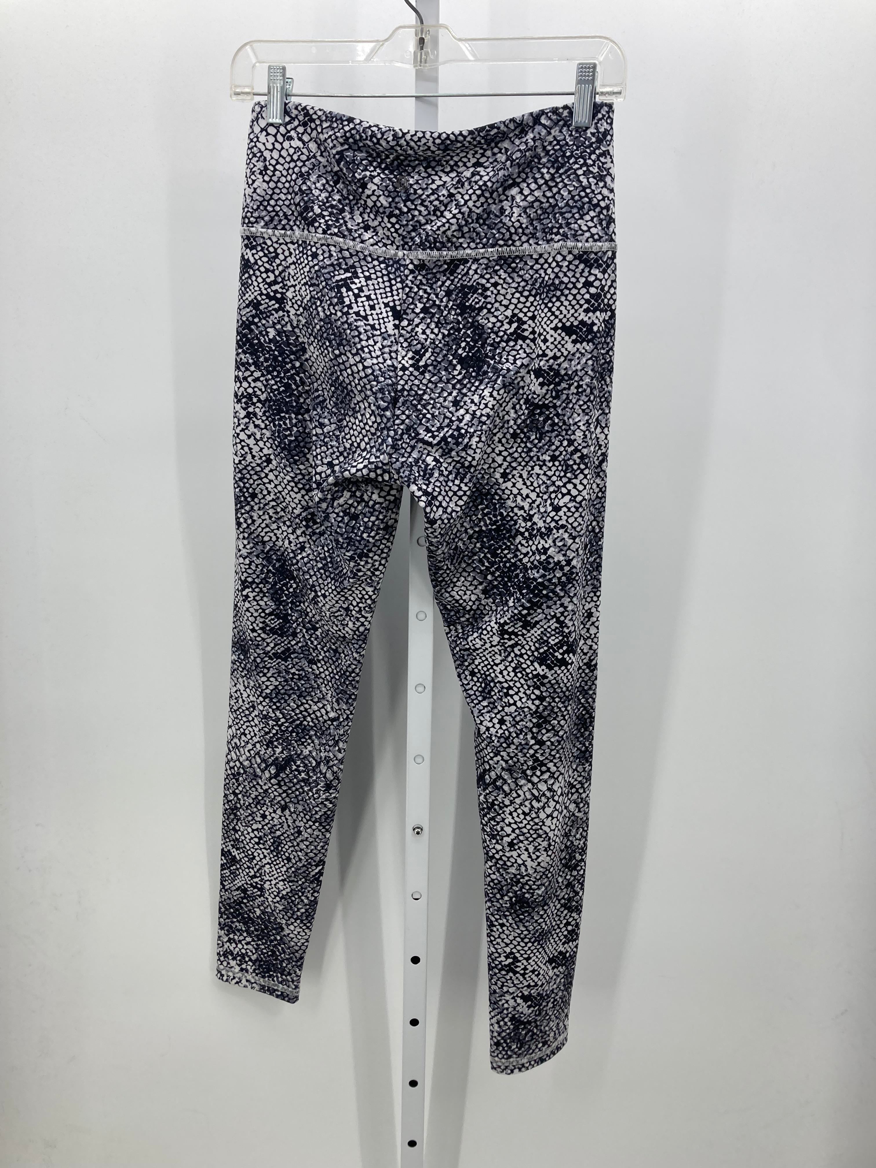 Size Large Misses Leggings