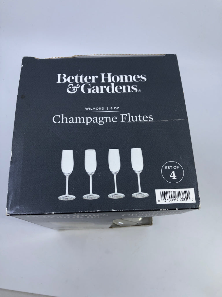 4 NIB CHAMPAGNE FLUTES.