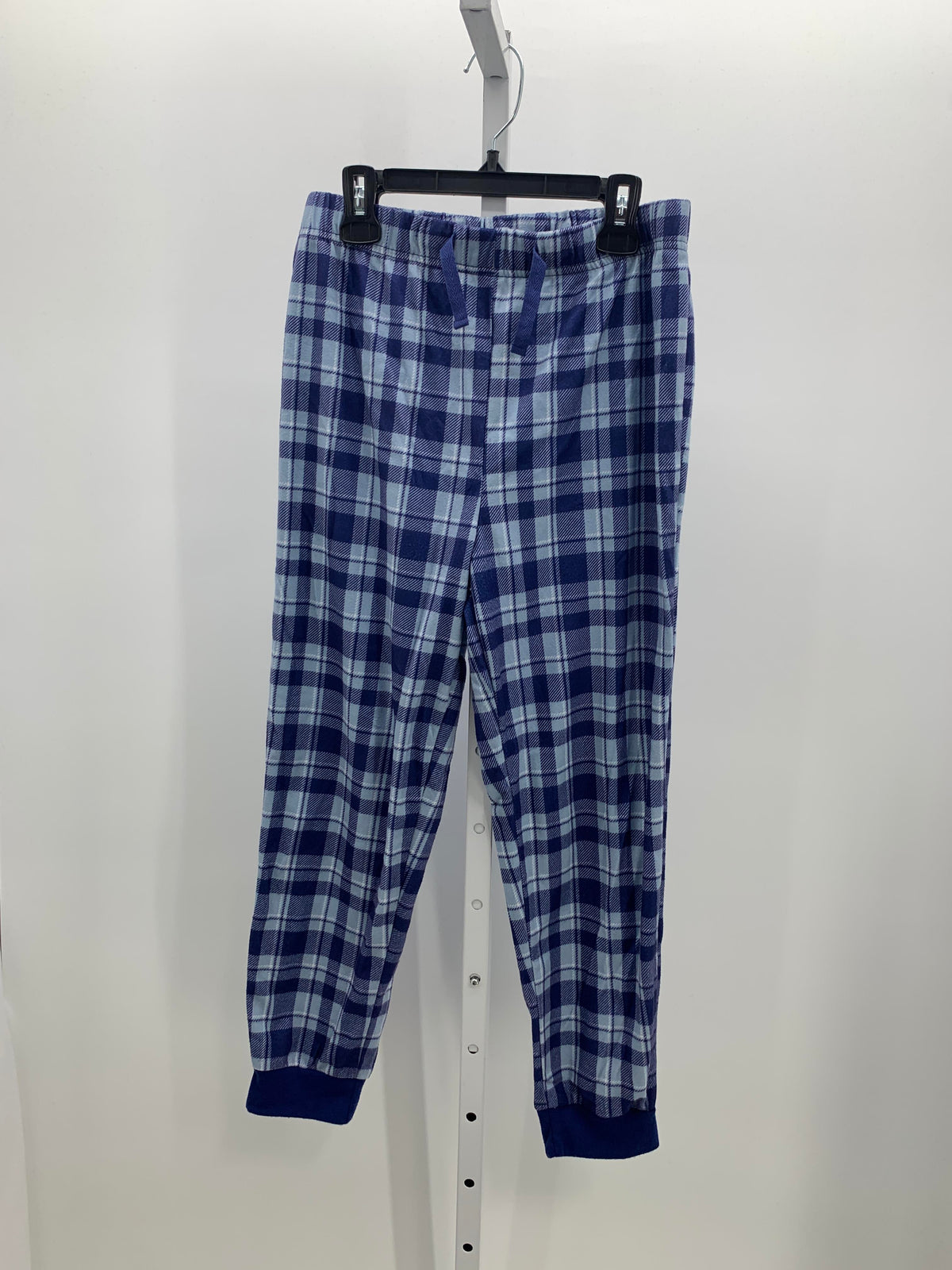 PLAID PANTS.