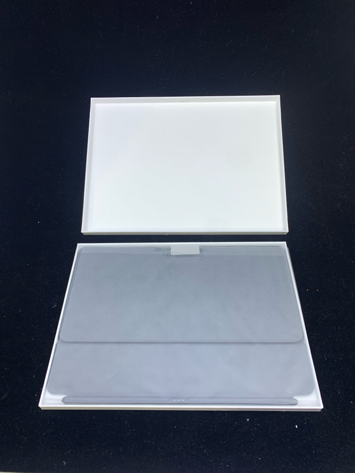 NIB APPLE IPAD SMART KEYBOARD- IPAD 7TH GEN, IPAD AIR 3RD GEN, IPAD PRO.