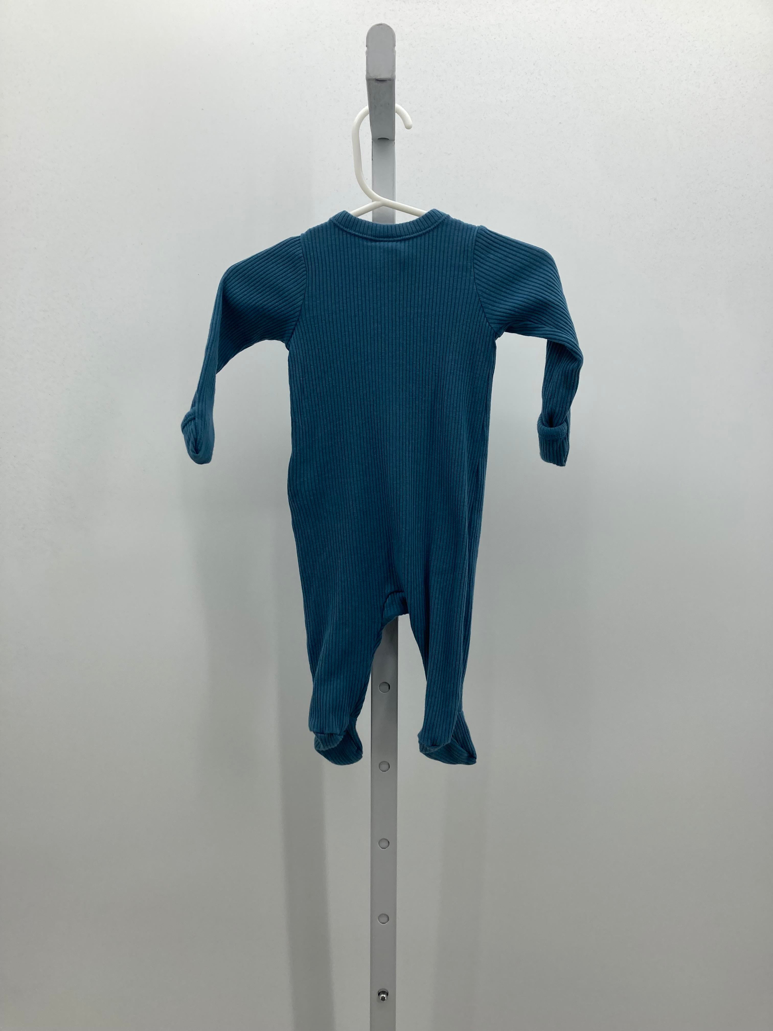 RIBBED ZIP KNIT