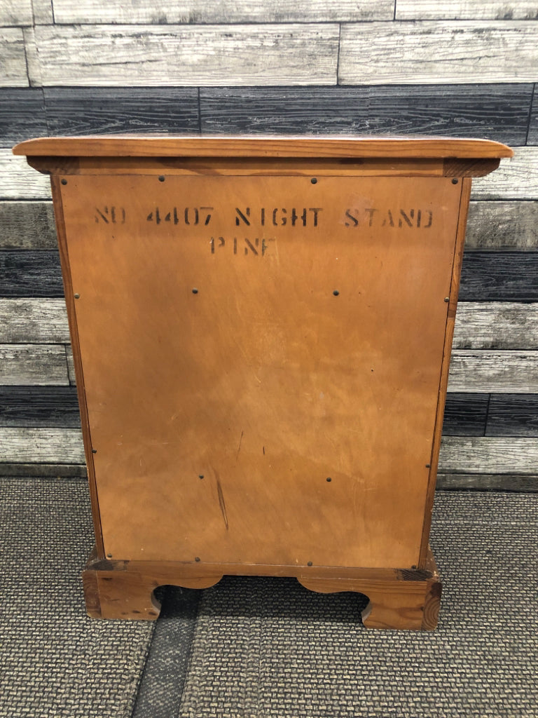 VTG WOOD NIGHTSTAND W 2 SHELVES AND DRAWER.