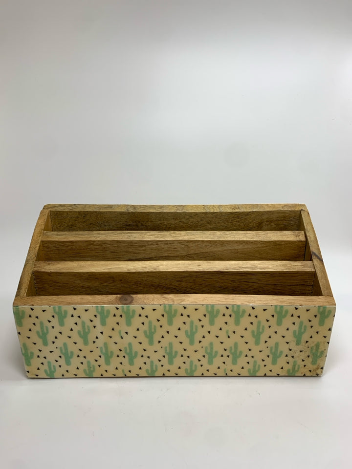 LIGHT WOOD DECORATIVE CACTUS ORGANIZER.