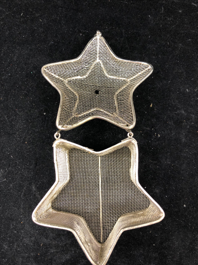 SILVER MESH STAR JEWELRY BOX.