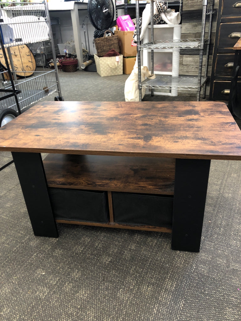 DARK WOOD COFFEE TABLE W/SIDE STORAGE.